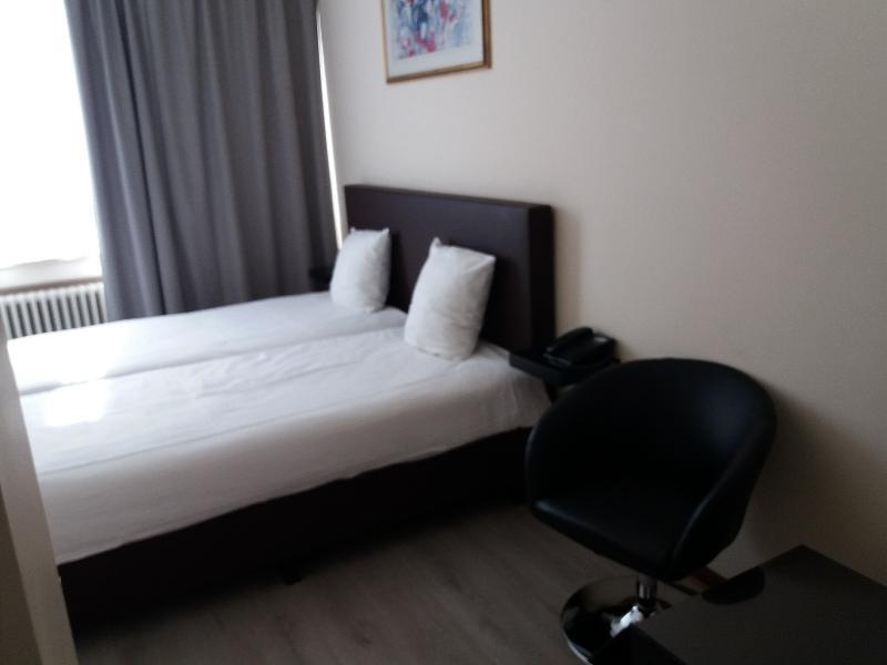 Slina Hotel Brussels Sint-Jans-Molenbeek Exterior foto